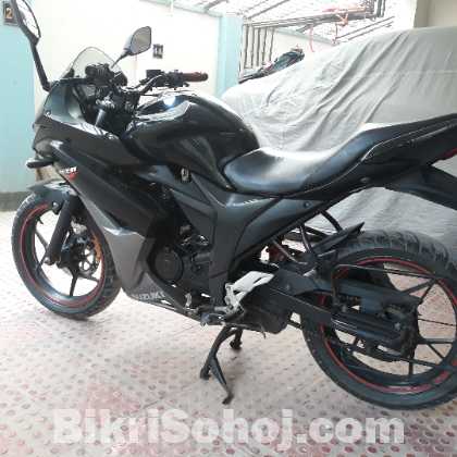 Suzuki gixxer sf